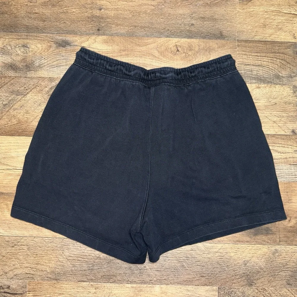 Nike Women's Club Fleece Shorts DQ3350-010 Black Size Small
